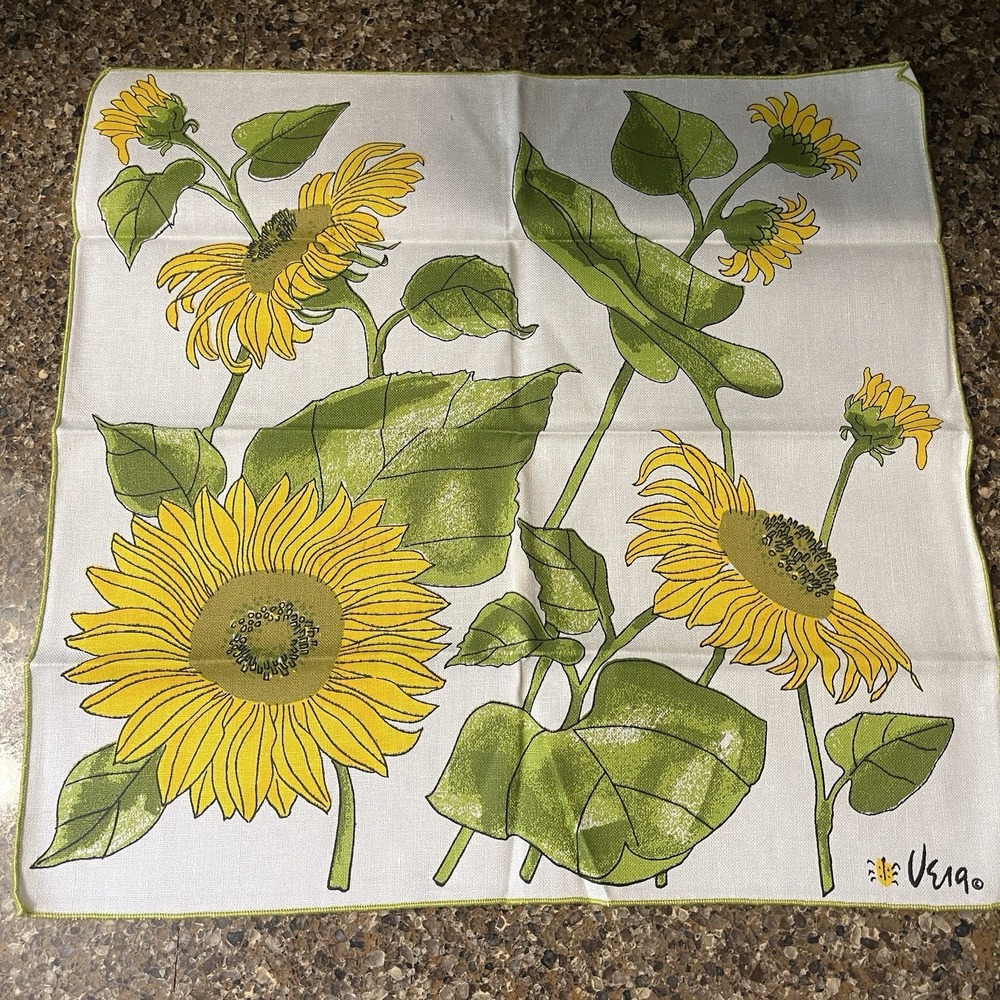 Vera Neumann Set Of 5 Cotton Cloth Napkins Sunflower Design White 15.5x16 GREAT